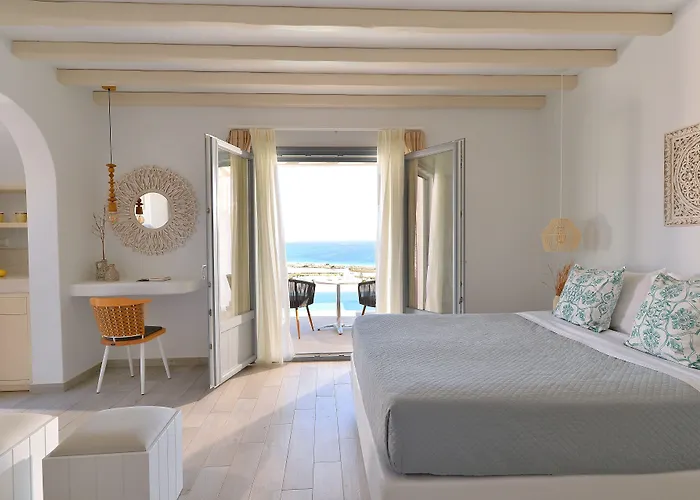 Mythology Naxos & 4*